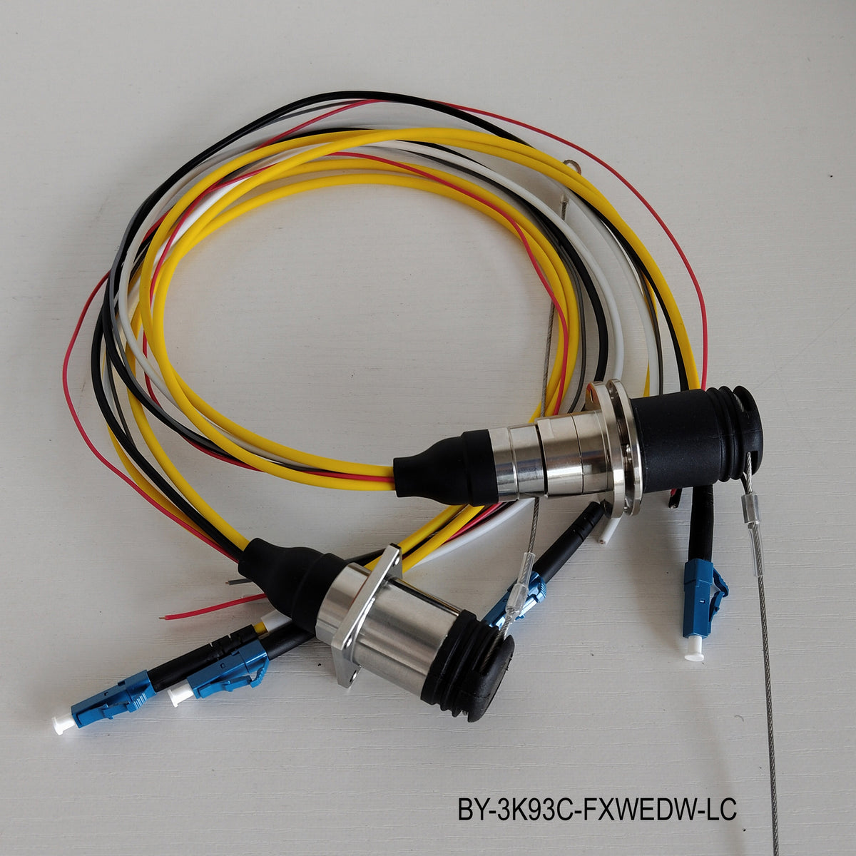 SMPTE 3K93C Hybrid Cables with Connectors and Breakout – Transwan